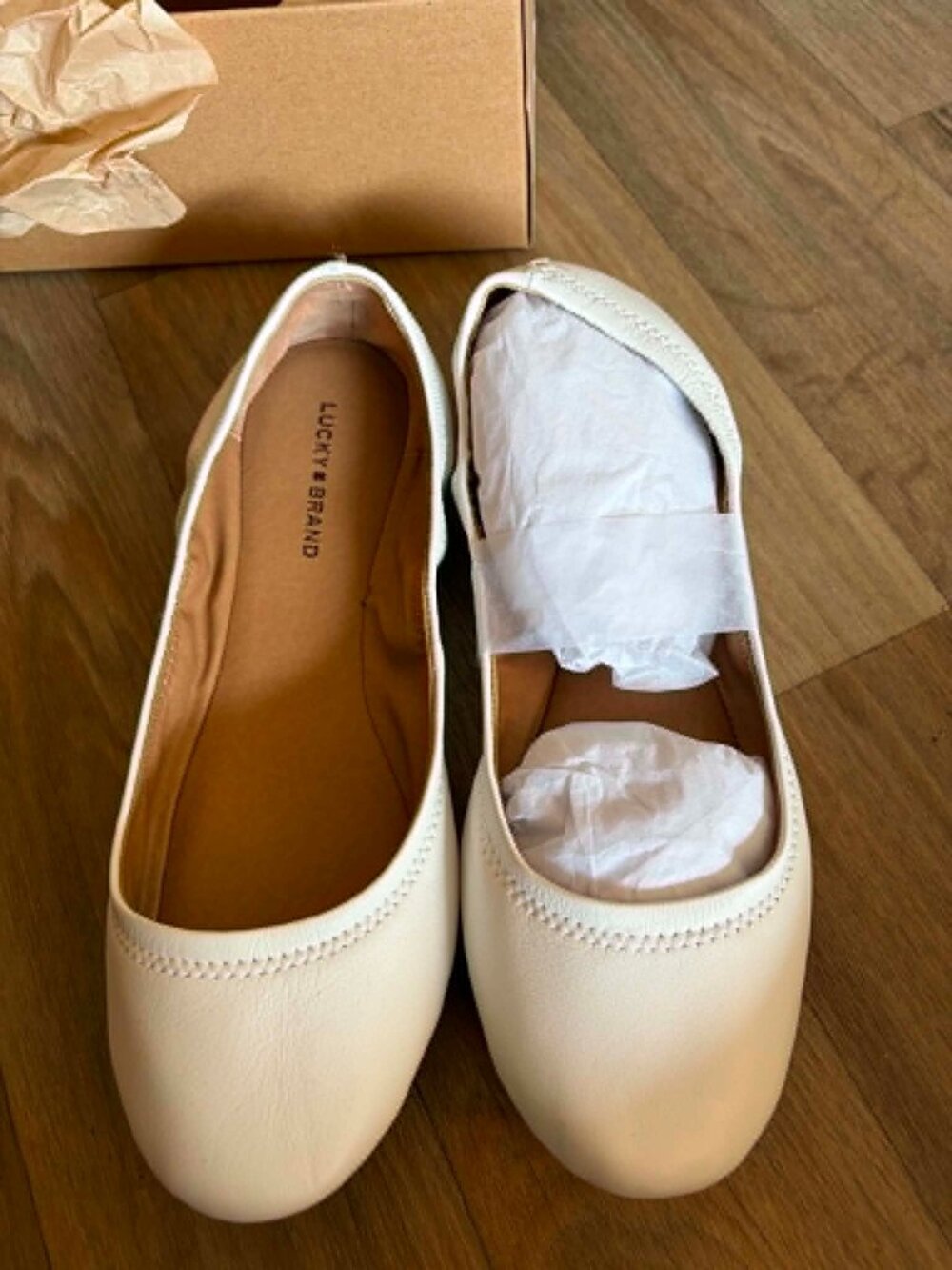 NIB Lucky Brand Emmie White Italia Nappa 8.5 W 0310lk0529
